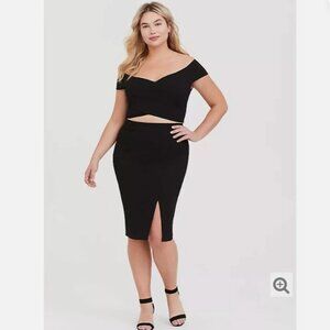 TORRID Black Off Shoulder Crop Top And Skirt Set Size 1 EUC
